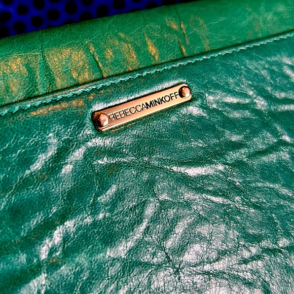 💥Rebecca minkoff leather MAB WOC💥 - Picture 4 of 7